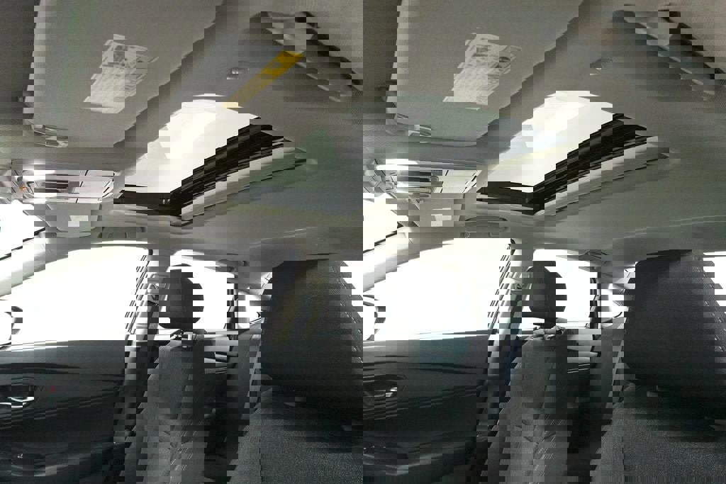 Used 2024 Honda Accord EX image 23