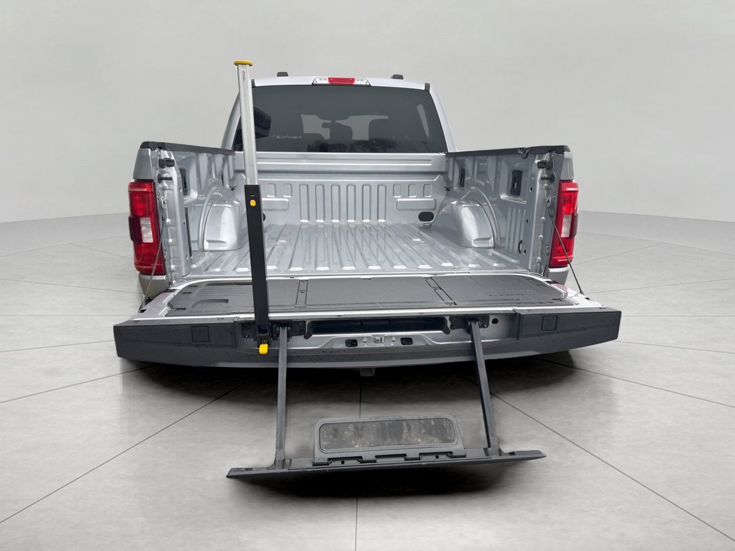 Certified 2023 Ford F150 XLT w/ Equipment Group 302A High image 21