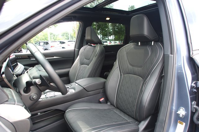 Used 2025 INFINITI QX60 Autograph w/ Cargo Package AWD/4WD image 24