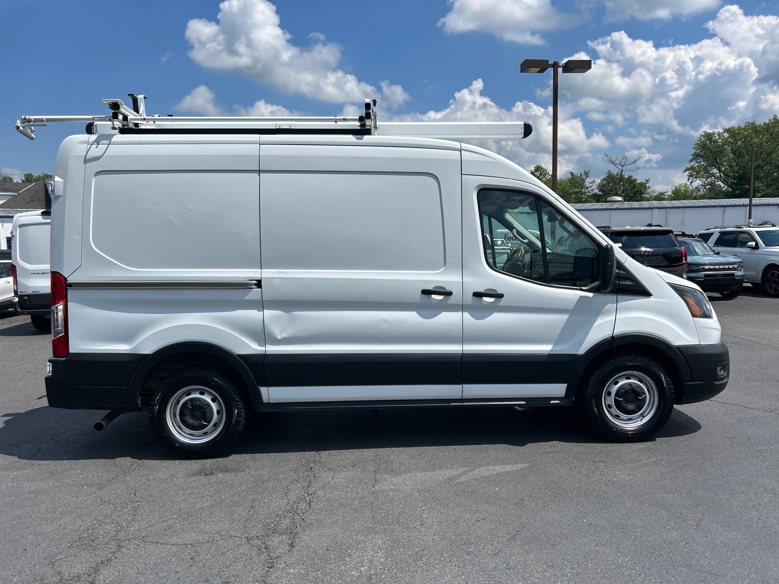 Certified 2020 Ford Transit 150 Medium Roof RWD image 13