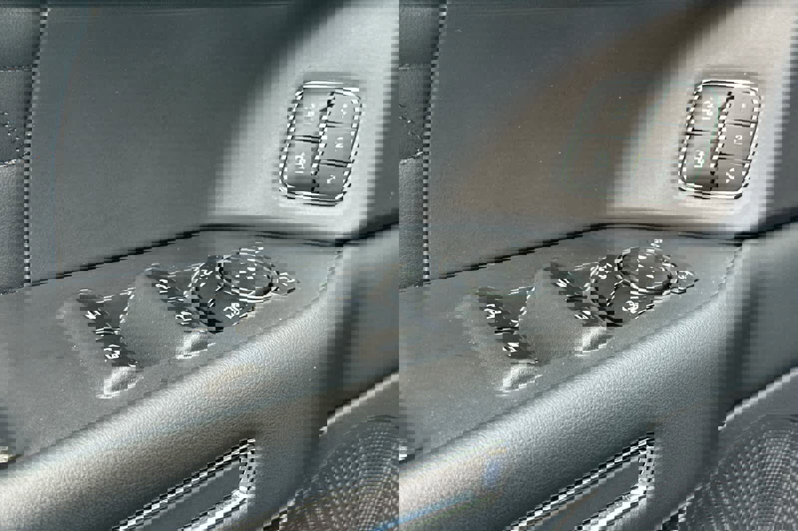 Certified 2023 Ford Expedition Platinum image 13