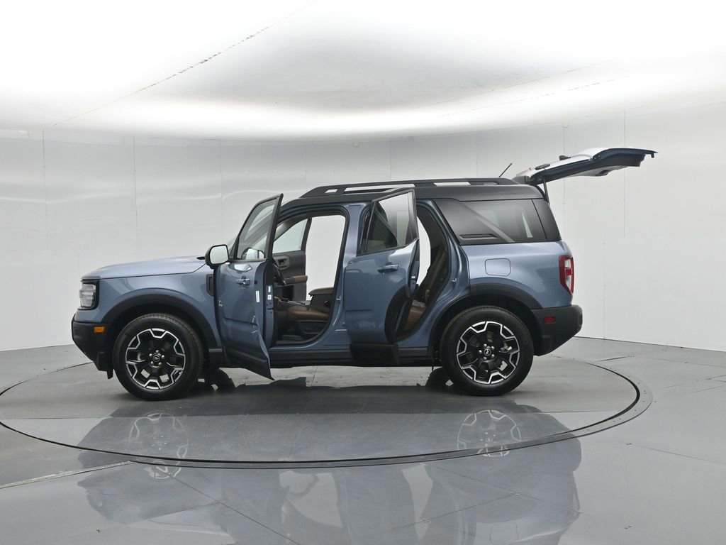 Certified 2025 Ford Bronco Sport Outer Banks w/ Outer Banks Tech Package+ image 63