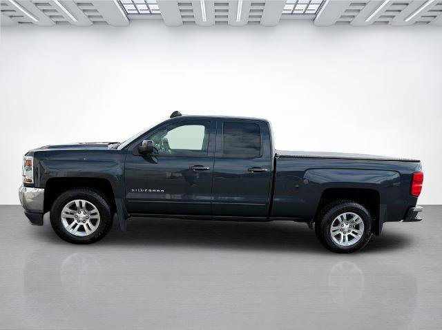 Used 2017 Chevrolet Silverado 1500 LT w/ All Star Edition AWD/4WD image 6
