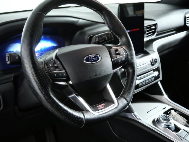 Certified 2020 Ford Explorer ST w/ Premium Technology Package AWD/4WD image 20
