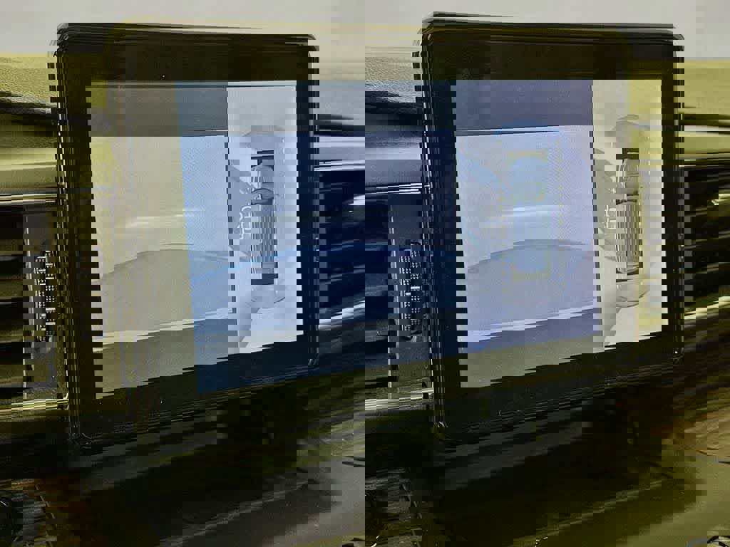 Certified 2020 Ford Explorer Limited w/ Class III Trailer Tow Package image 29