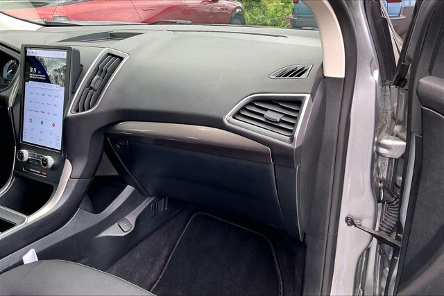 Certified 2024 Ford Edge SE AWD/4WD image 16