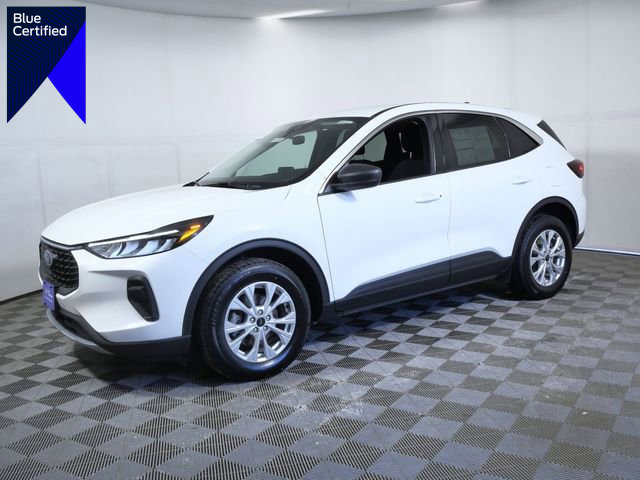 Certified 2023 Ford Escape Active AWD/4WD image 1
