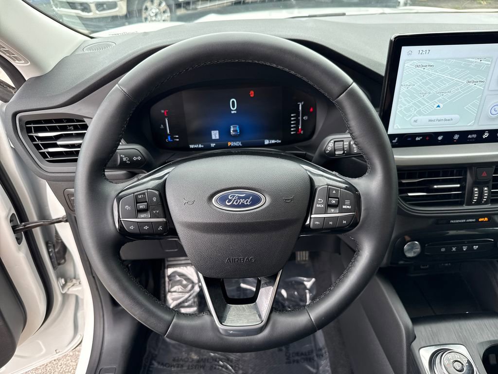 Certified 2024 Ford Escape SE image 14