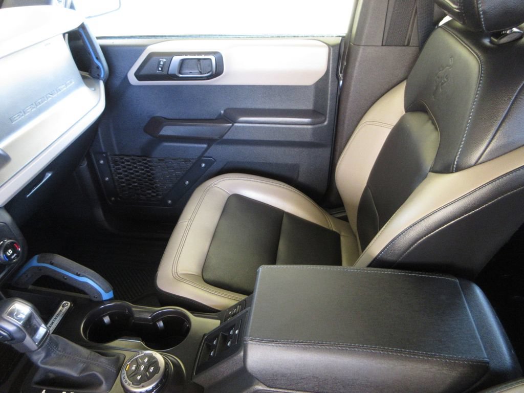 Certified 2024 Ford Bronco Wildtrak AWD/4WD image 23