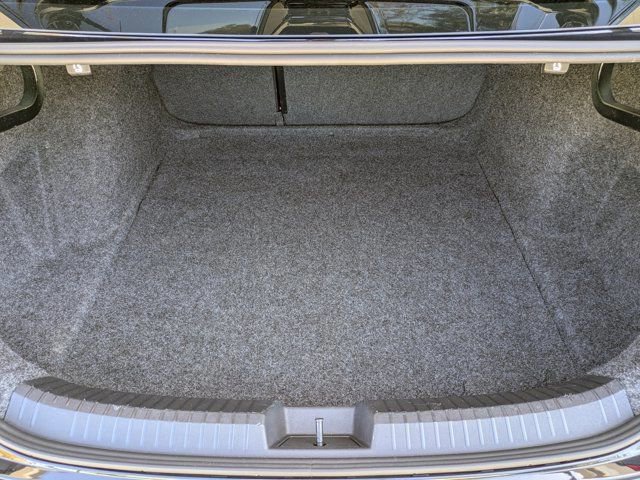 Used 2025 Volkswagen Jetta Sport image 18