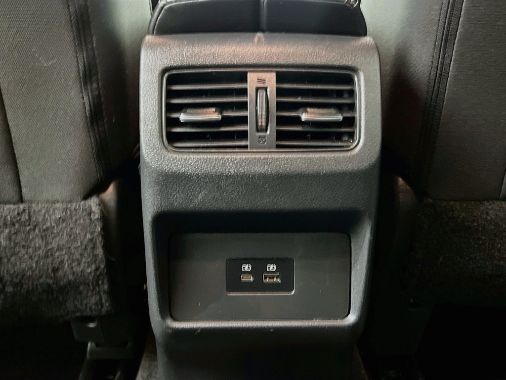 Used 2021 Nissan Rogue SV AWD/4WD image 28