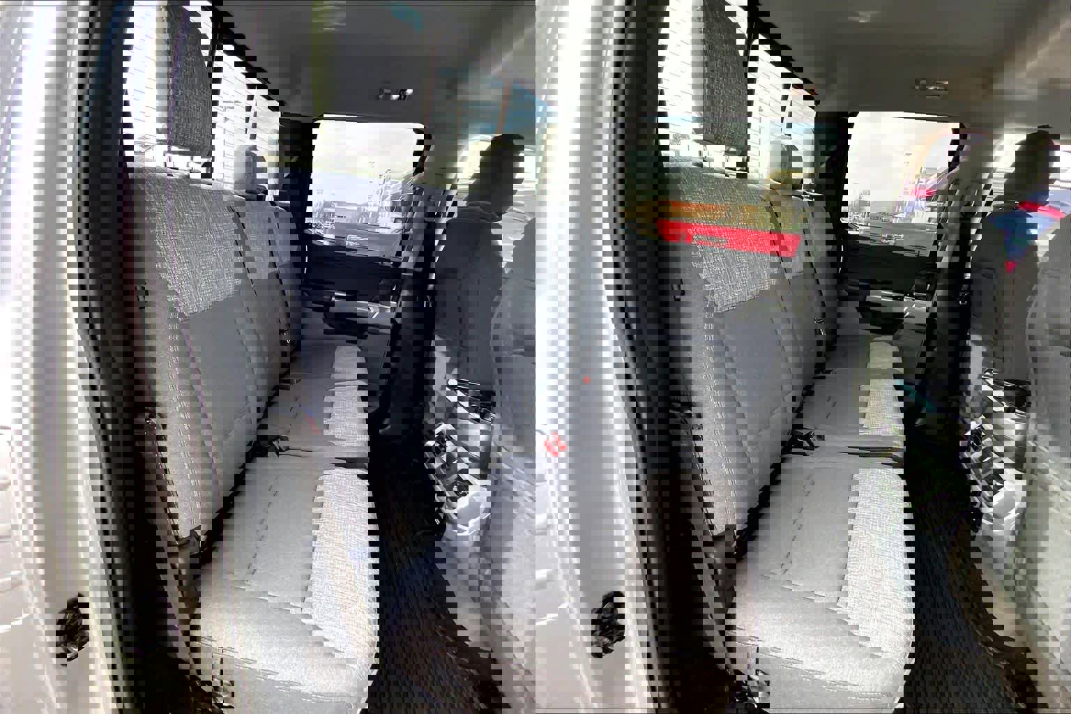 Certified 2022 Ford F150 XLT w/ Equipment Group 302A High image 18