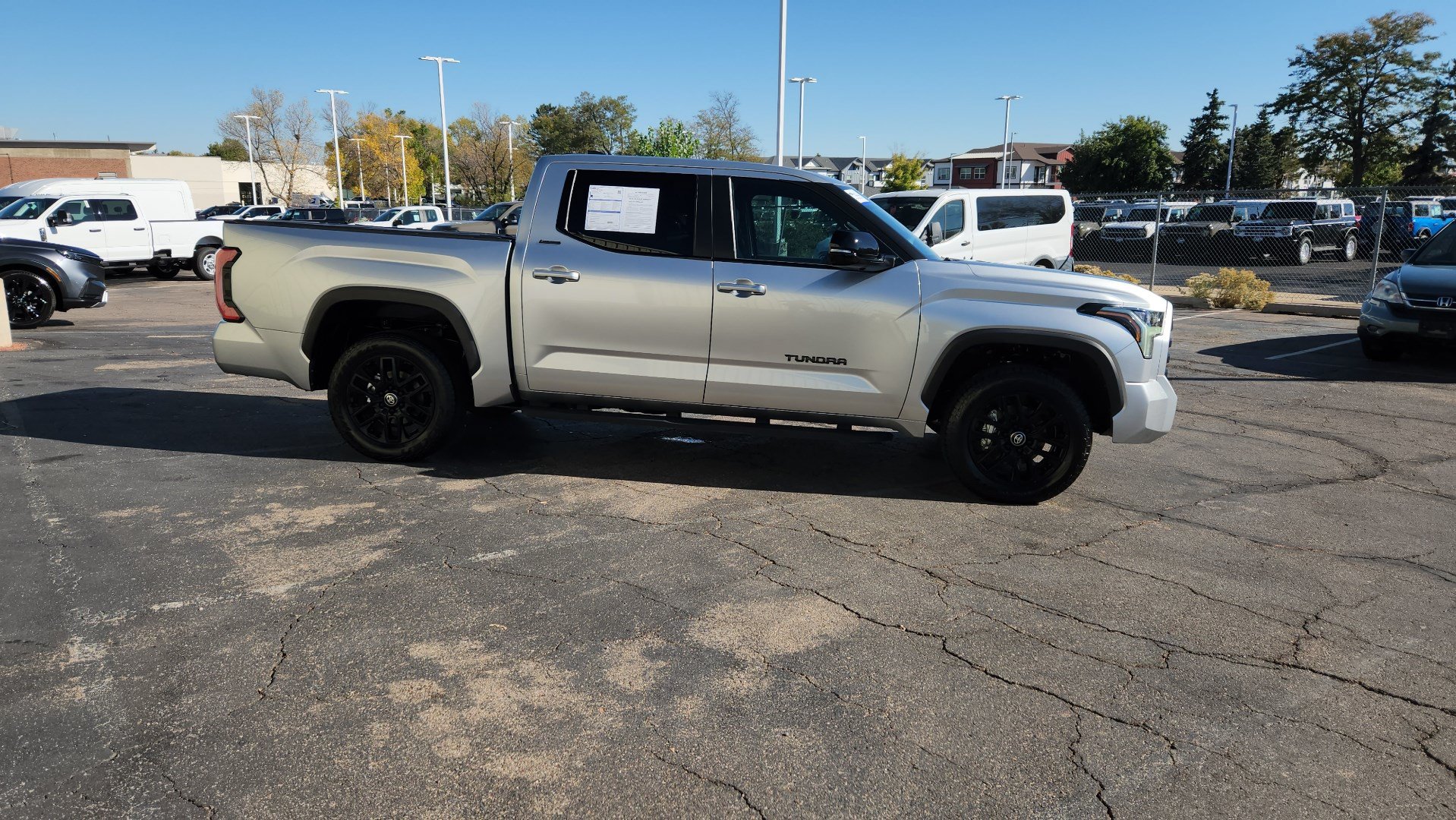 Used 2026 Toyota Tundra Limited AWD/4WD image 14