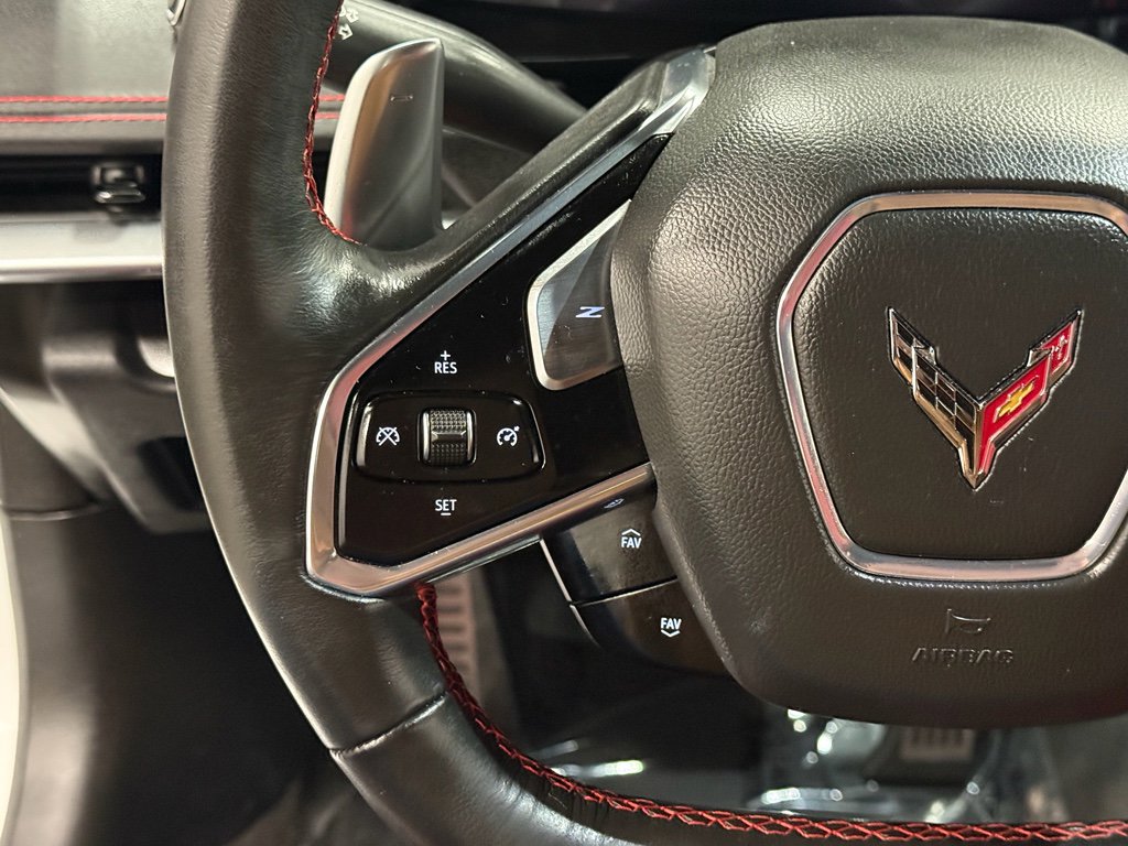 Used 2022 Chevrolet Corvette Stingray Coupe w/ Z51 Performance Package image 13