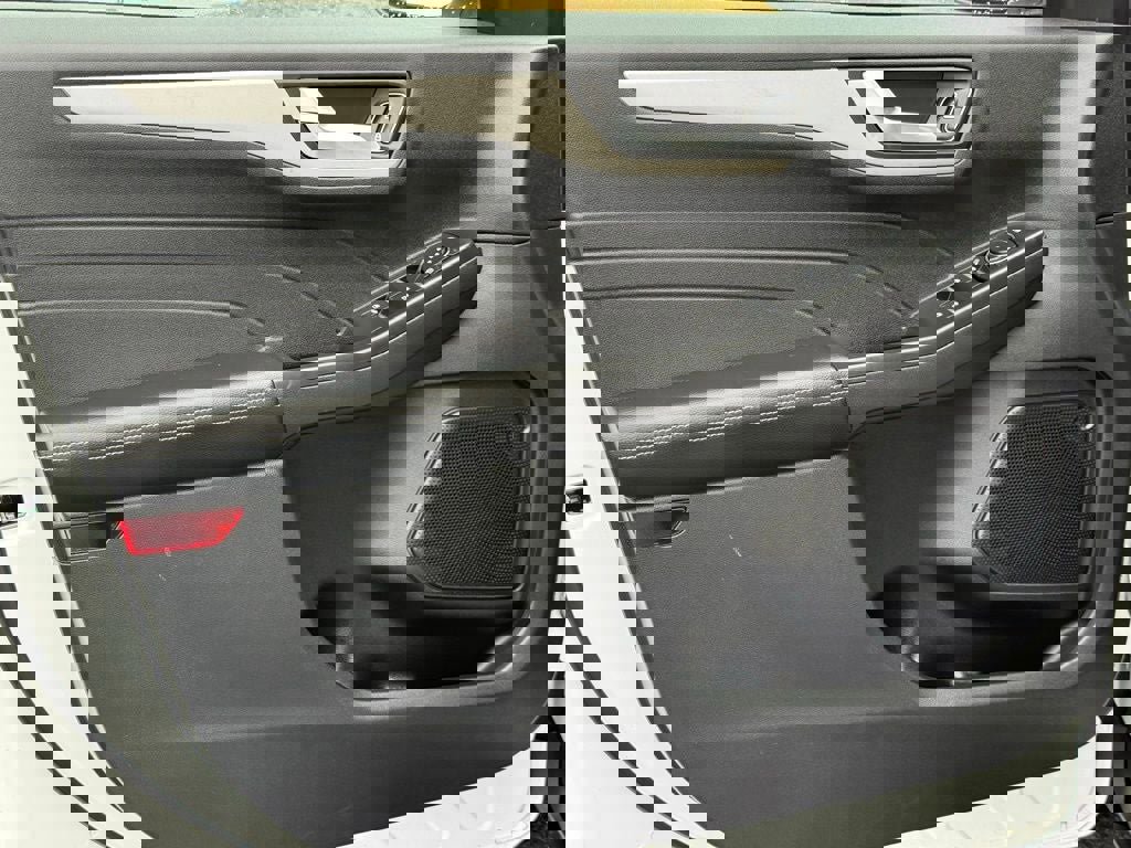 Certified 2022 Ford Escape SEL image 17