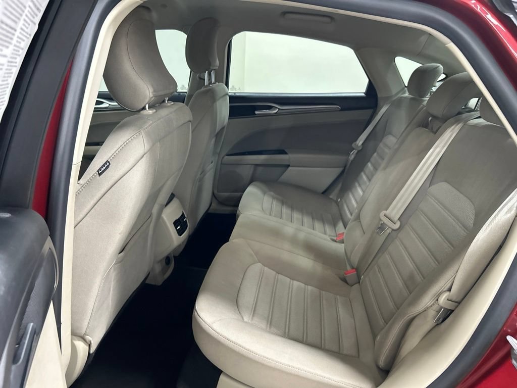 Certified 2019 Ford Fusion SE FWD image 27