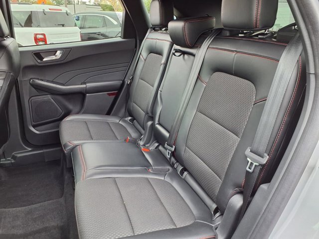 Certified 2024 Ford Escape ST-Line w/ Tech Pack #1 AWD/4WD image 8