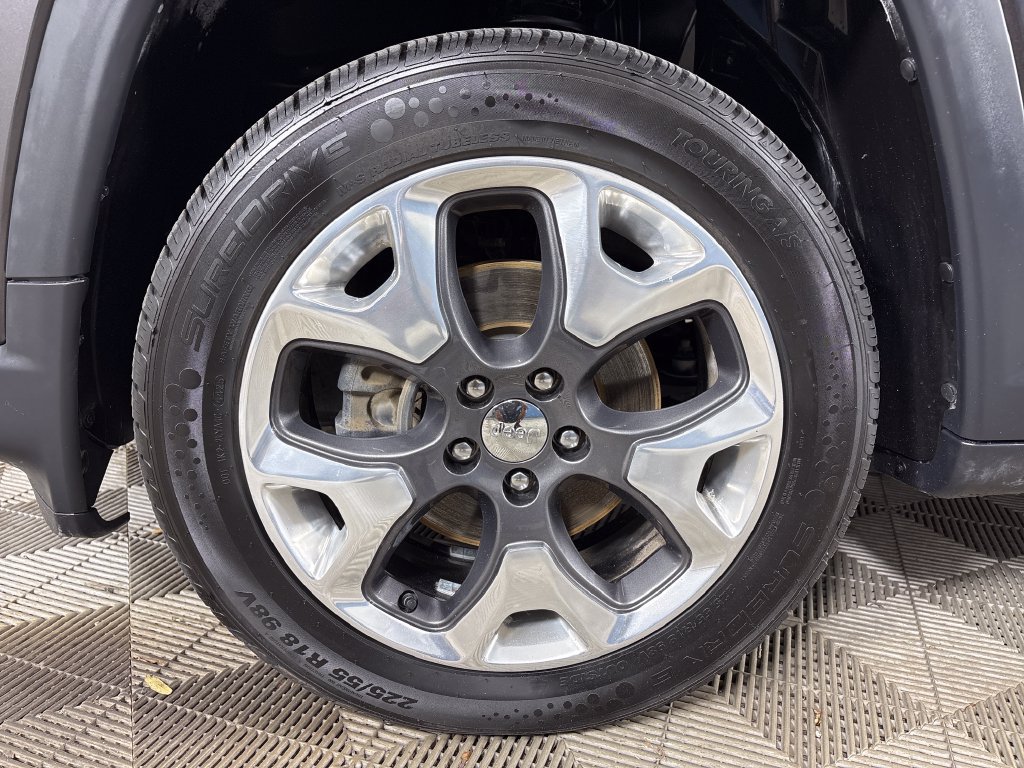 Used 2018 Jeep Compass Limited w/ Navigation Group FWD image 12