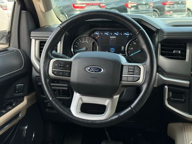 Certified 2023 Ford Expedition Max XLT image 7