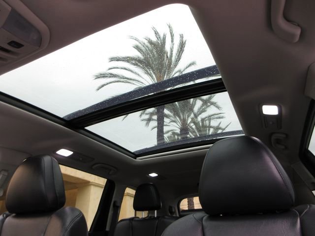 Used 2020 Subaru Ascent Limited w/ Technology Package image 26