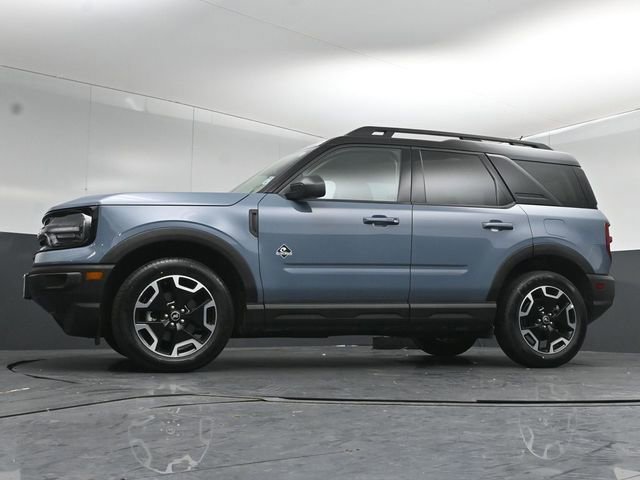 Certified 2024 Ford Bronco Sport Outer Banks AWD/4WD image 5