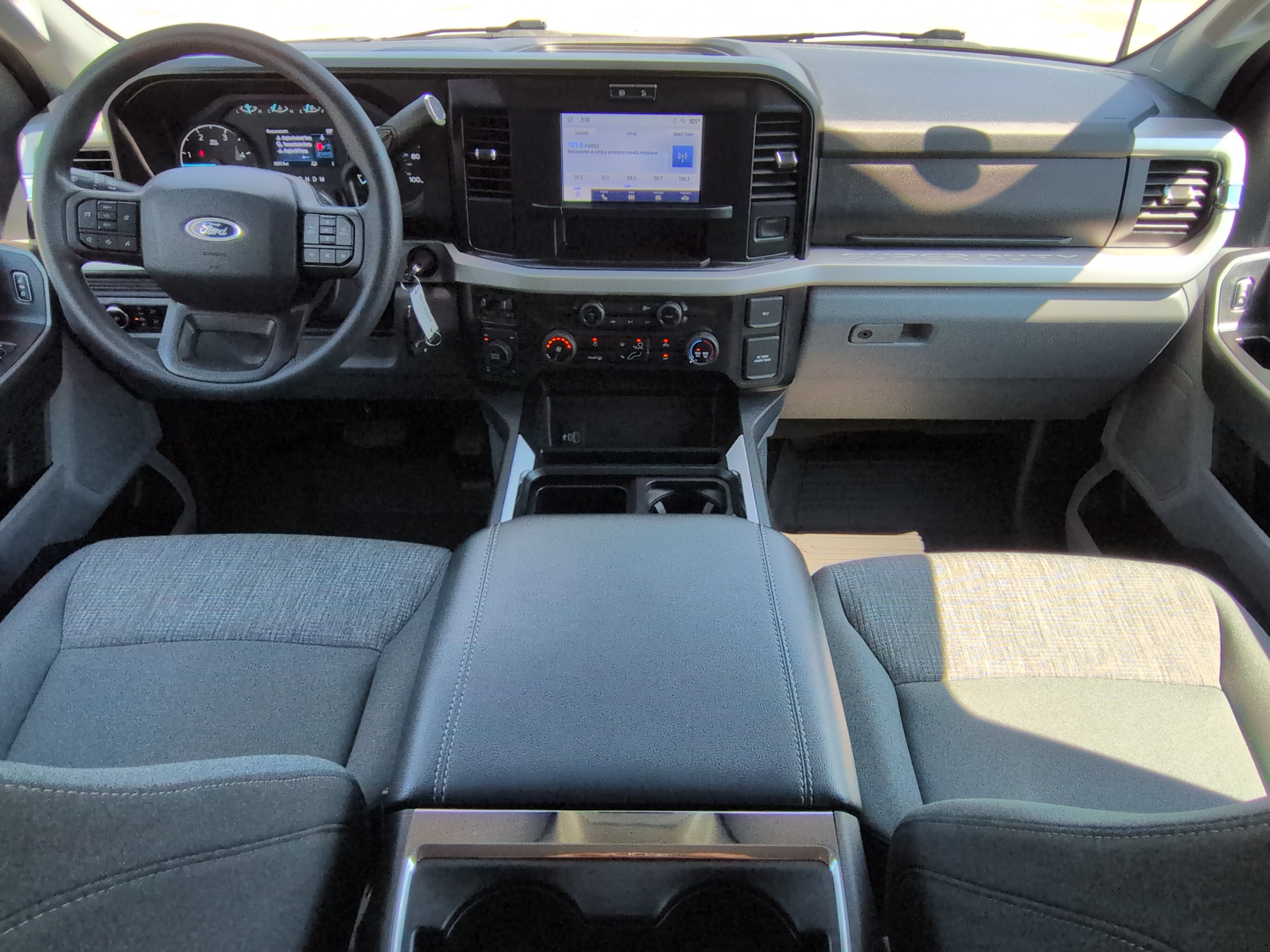 Certified 2025 Ford F250 XLT AWD/4WD image 13