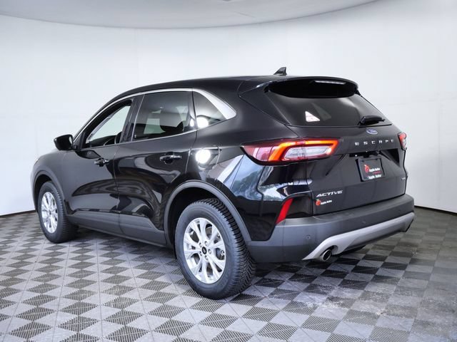 Certified 2023 Ford Escape Active w/ Tech Pack #2 AWD/4WD image 6