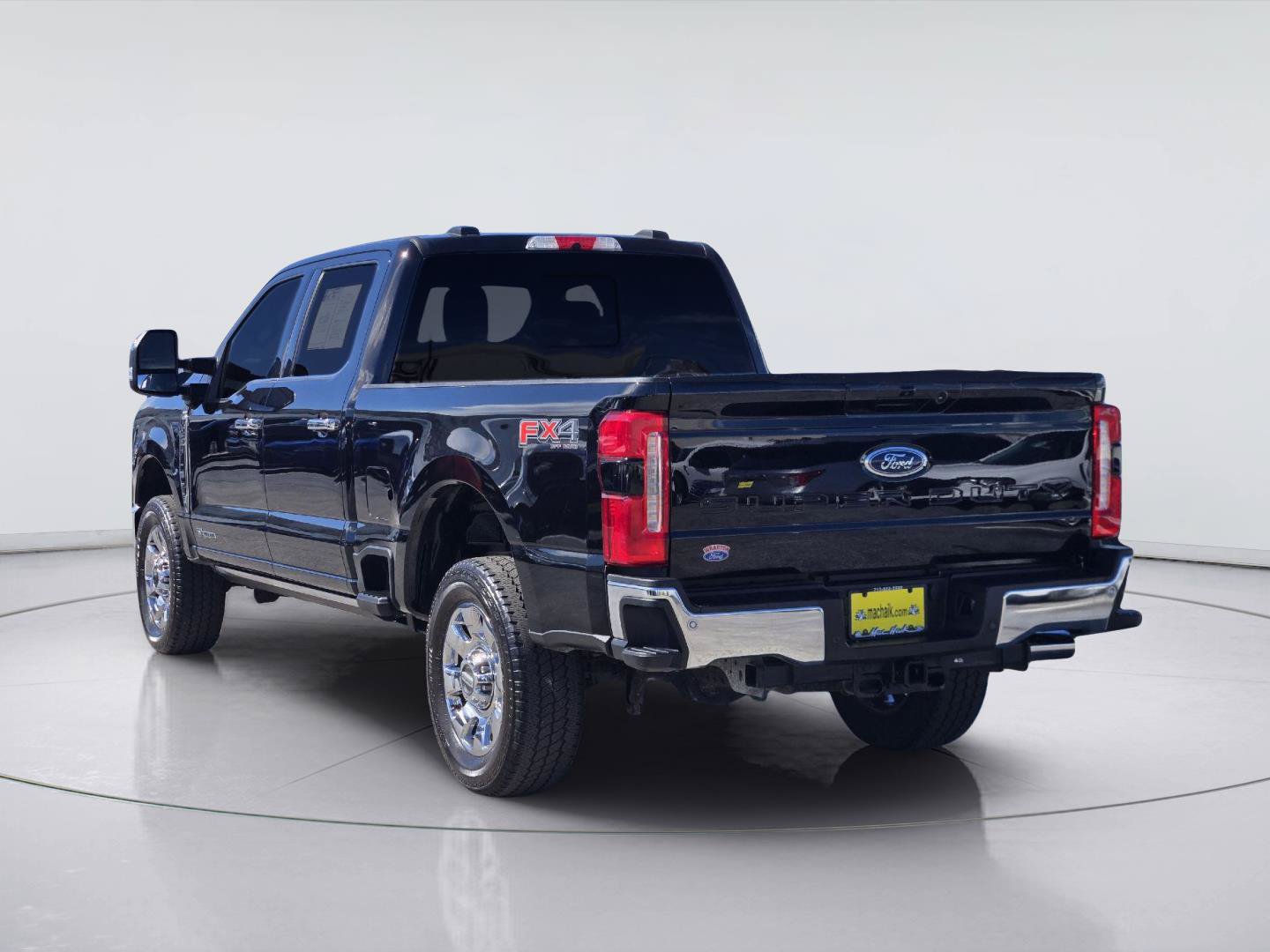 Certified 2025 Ford F250 Lariat w/ Chrome Package AWD/4WD image 6