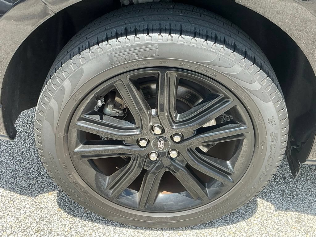 Certified 2024 Ford Edge ST-Line AWD/4WD image 10
