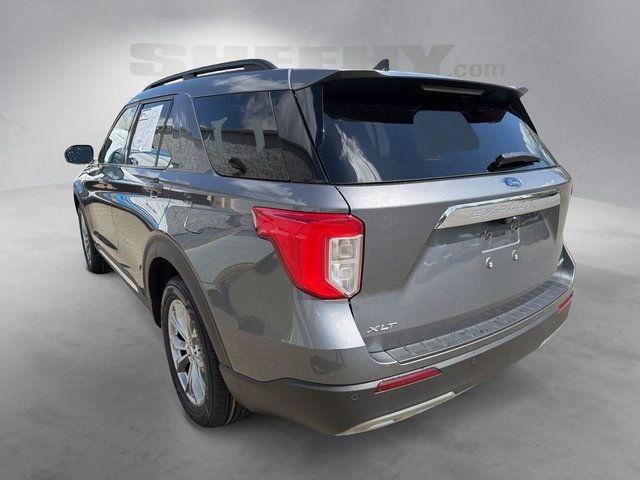 Certified 2023 Ford Explorer XLT w/ Equipment Group 202A image 3