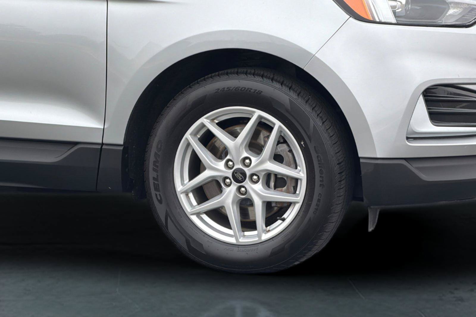 Certified 2024 Ford Edge SEL AWD/4WD image 31