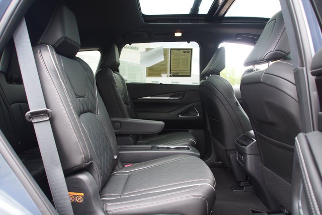 Used 2025 INFINITI QX60 Autograph w/ Cargo Package AWD/4WD image 15
