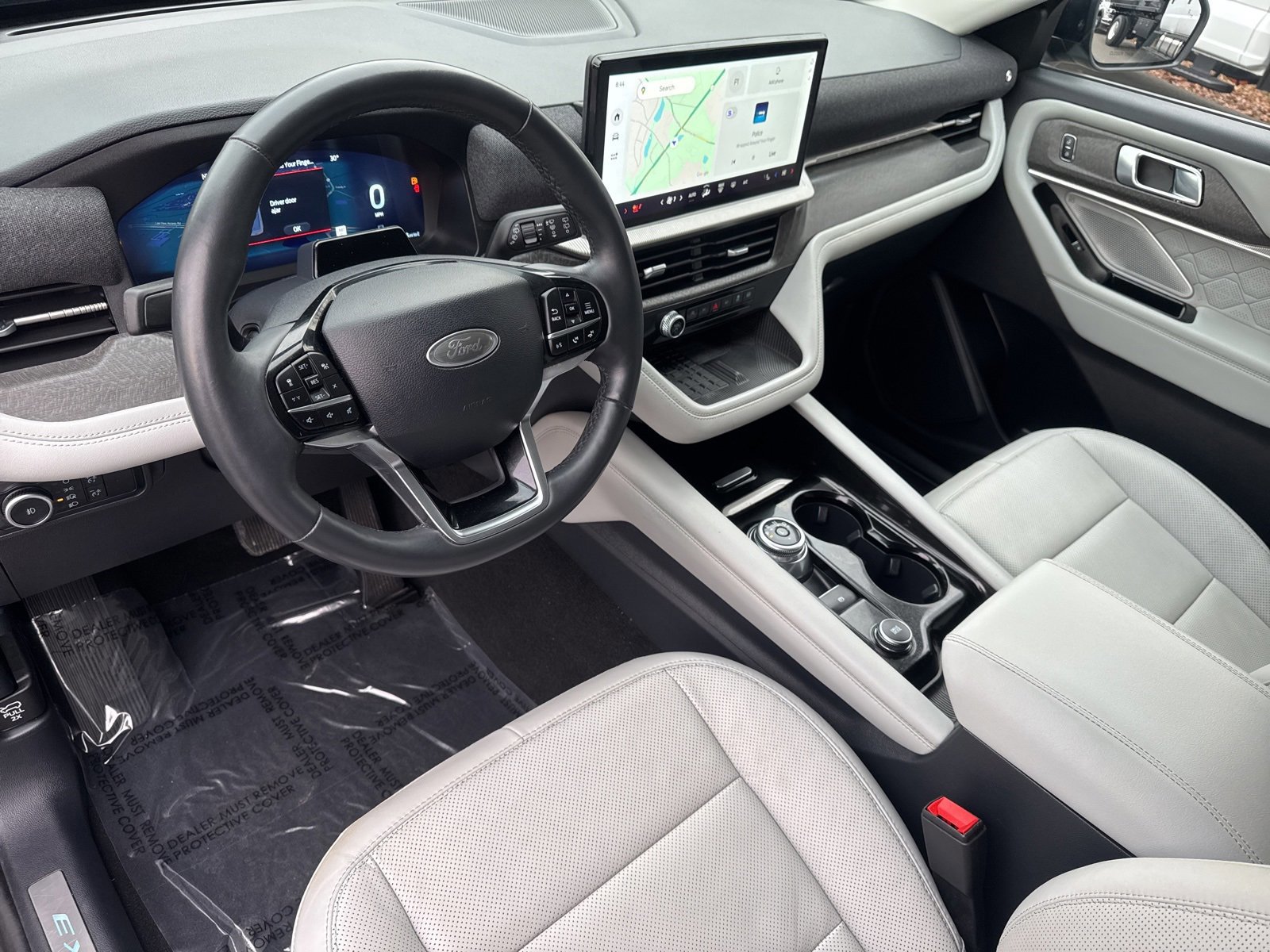 Certified 2025 Ford Explorer Platinum w/ LUX Leather Package image 42