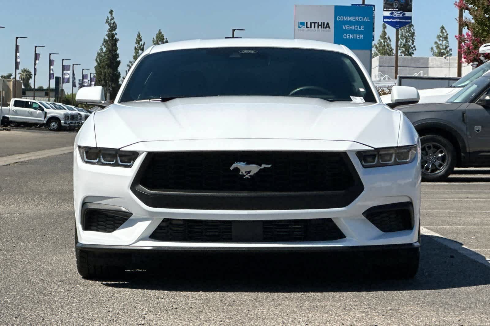 Certified 2024 Ford Mustang Coupe RWD image 11