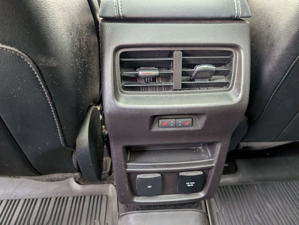 Certified 2017 Ford Edge Titanium w/ Equipment Group 301A image 42