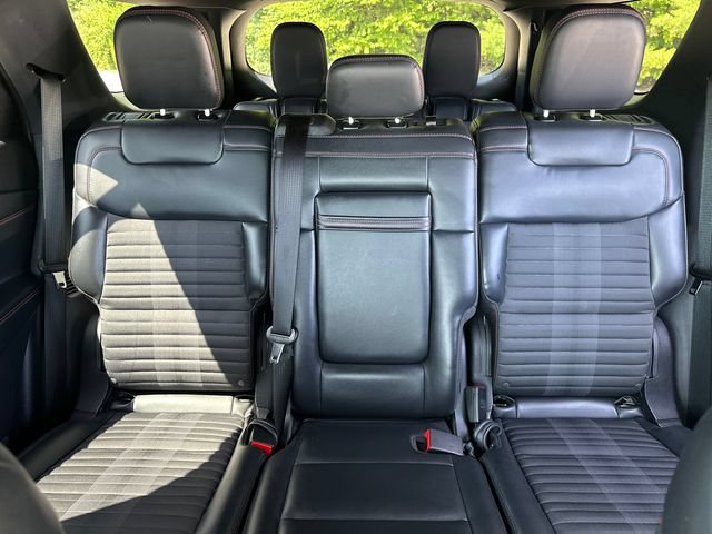 Certified 2025 Ford Explorer ST-Line w/ ST-Line Street Pack AWD/4WD image 39