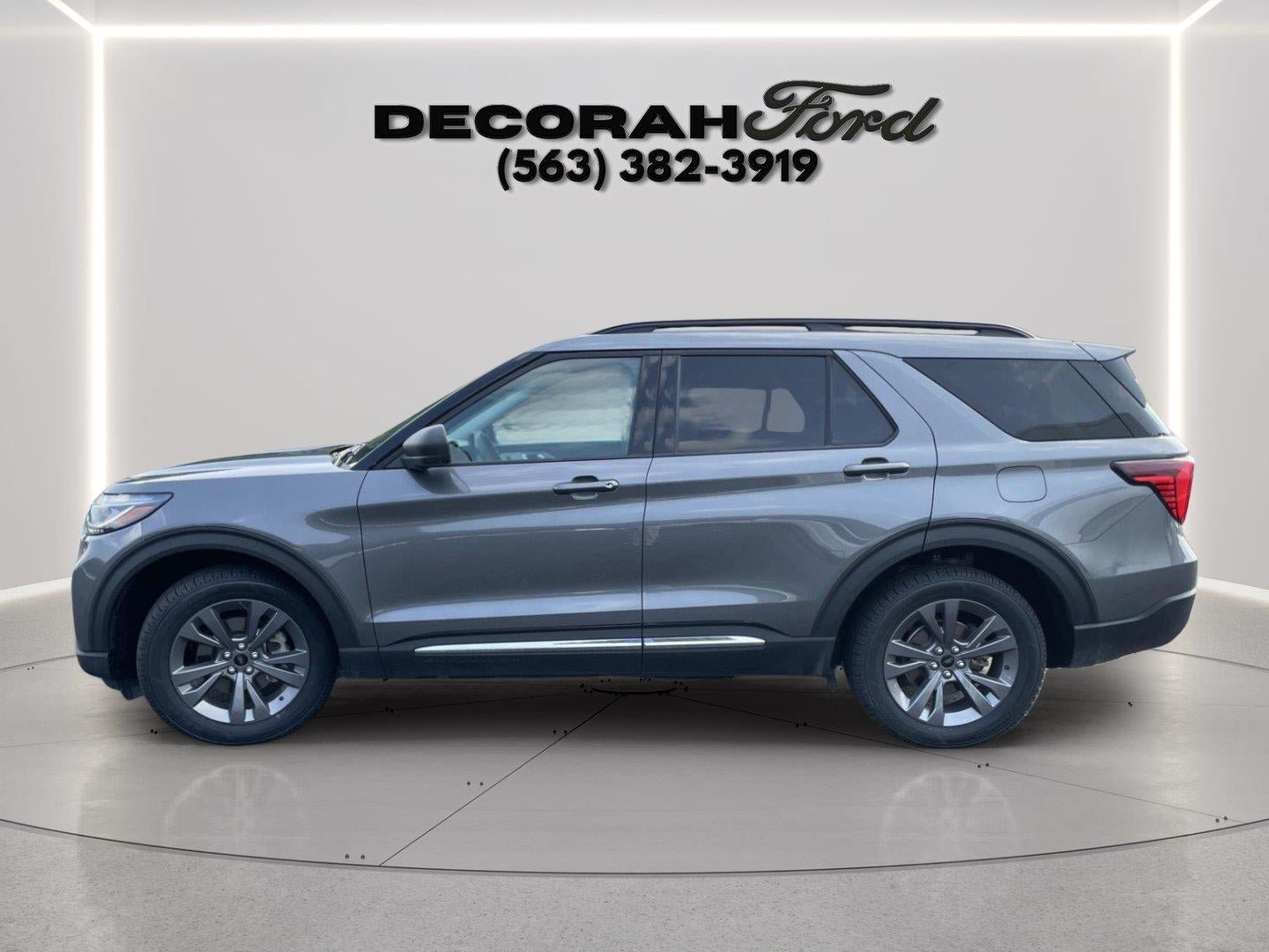Certified 2025 Ford Explorer Active w/ Active Comfort Package AWD/4WD image 5