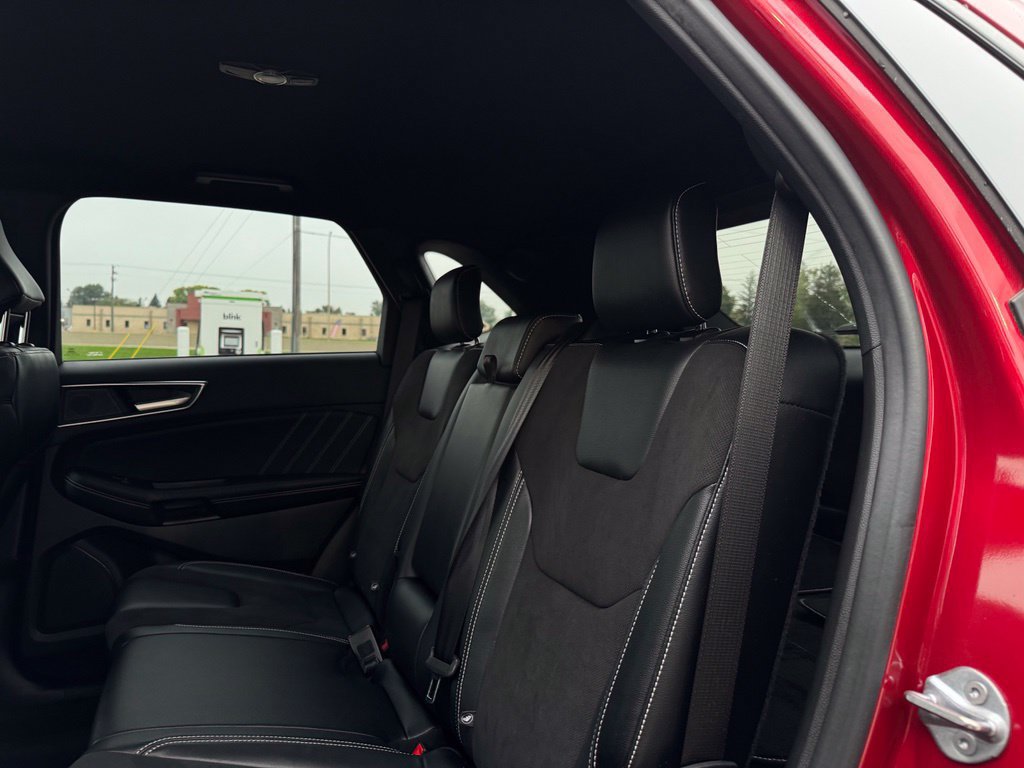 Certified 2023 Ford Edge ST AWD/4WD image 12