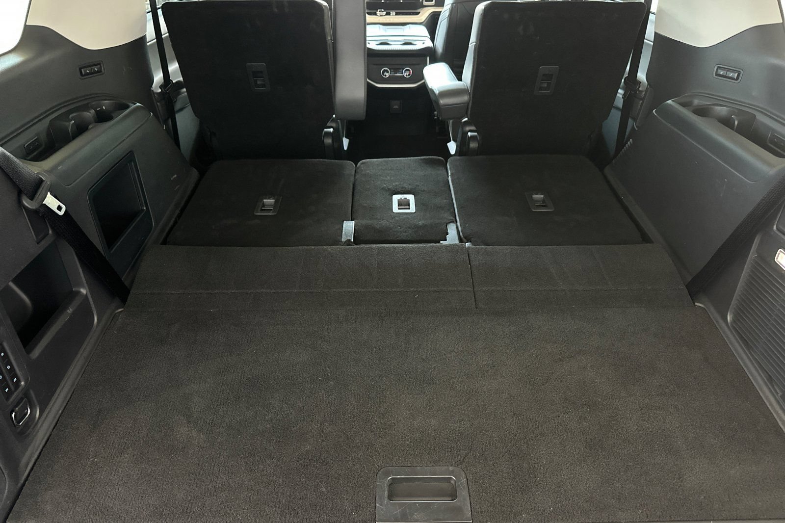 Certified 2025 Ford Expedition Active AWD/4WD image 15
