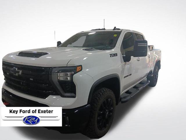 Used 2025 Chevrolet Silverado 2500 LT w/ Trail Boss Package image 5