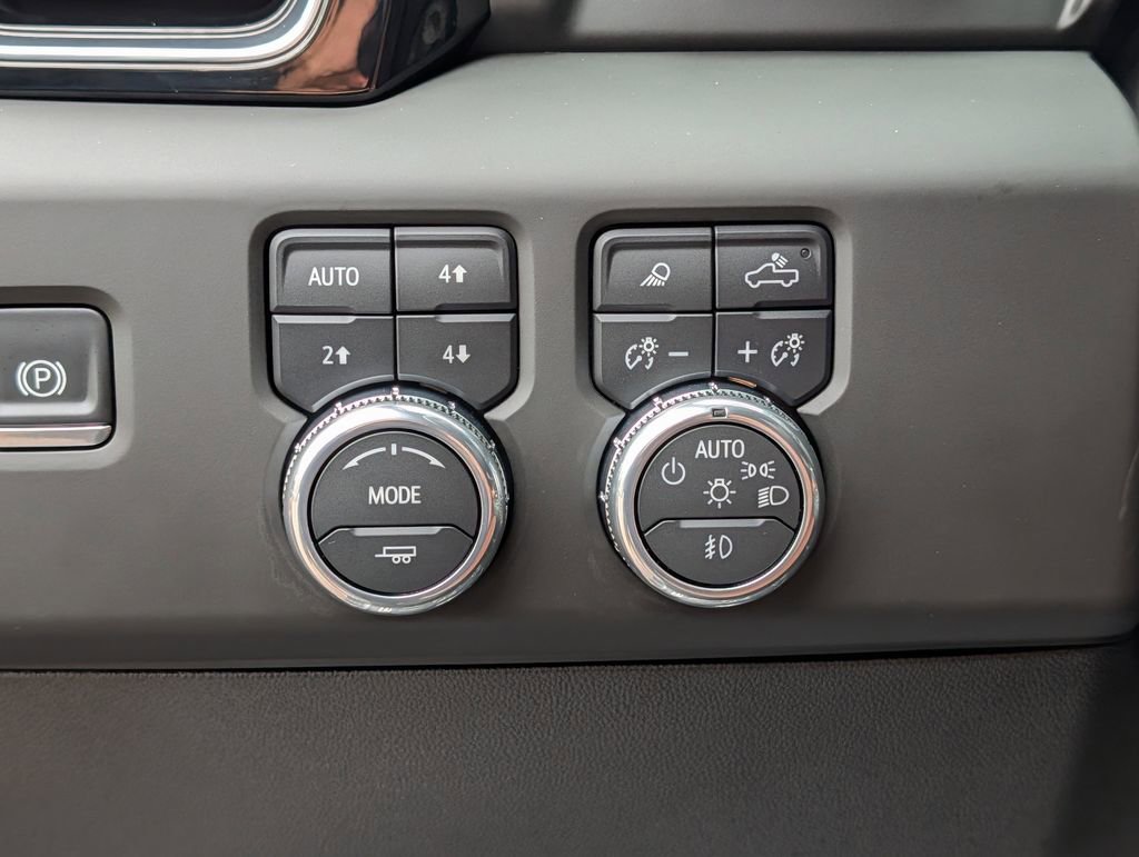 Used 2025 GMC Sierra 1500 Denali Ultimate image 18