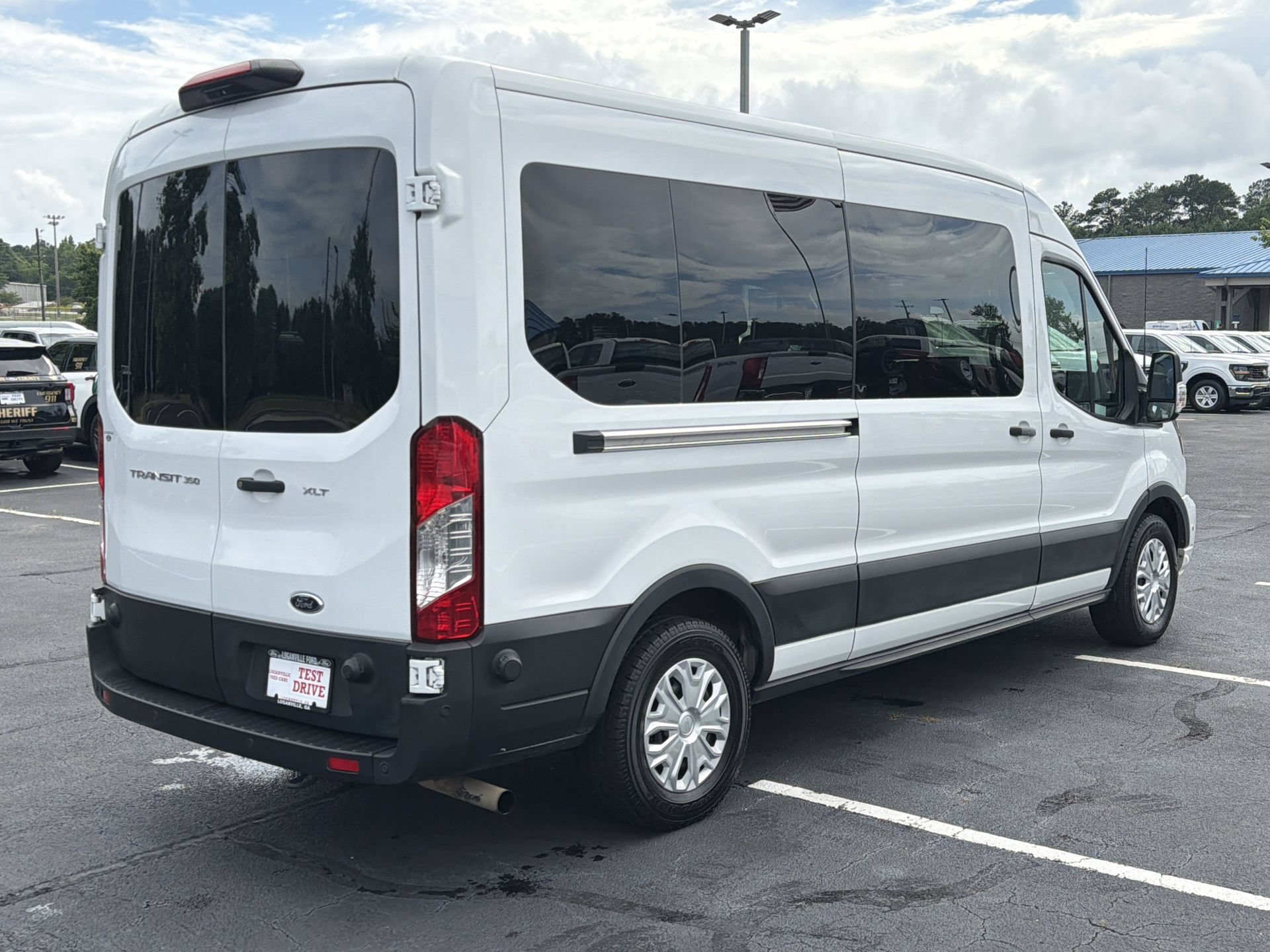 Certified 2024 Ford Transit 350 XLT RWD image 25