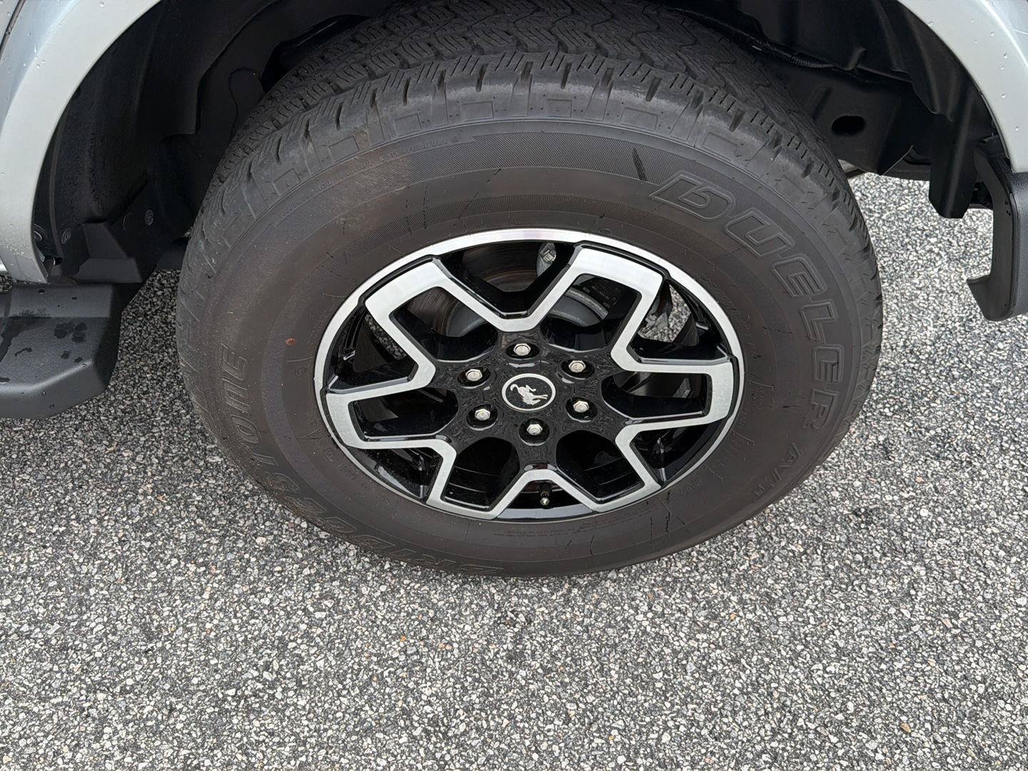 Certified 2024 Ford Bronco Outer Banks AWD/4WD image 39