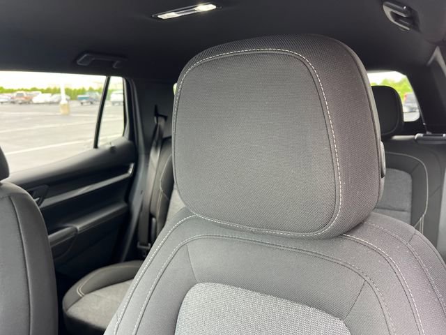 Used 2025 GMC Terrain Elevation w/ Black Edition AWD/4WD image 14
