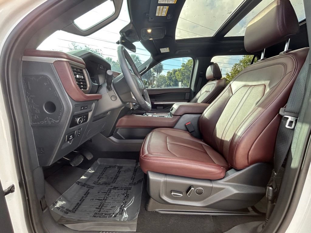 Certified 2024 Ford Expedition Limited RWD image 11