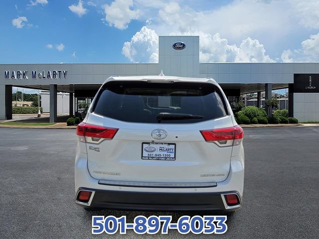 Used 2018 Toyota Highlander Limited Platinum AWD/4WD image 4