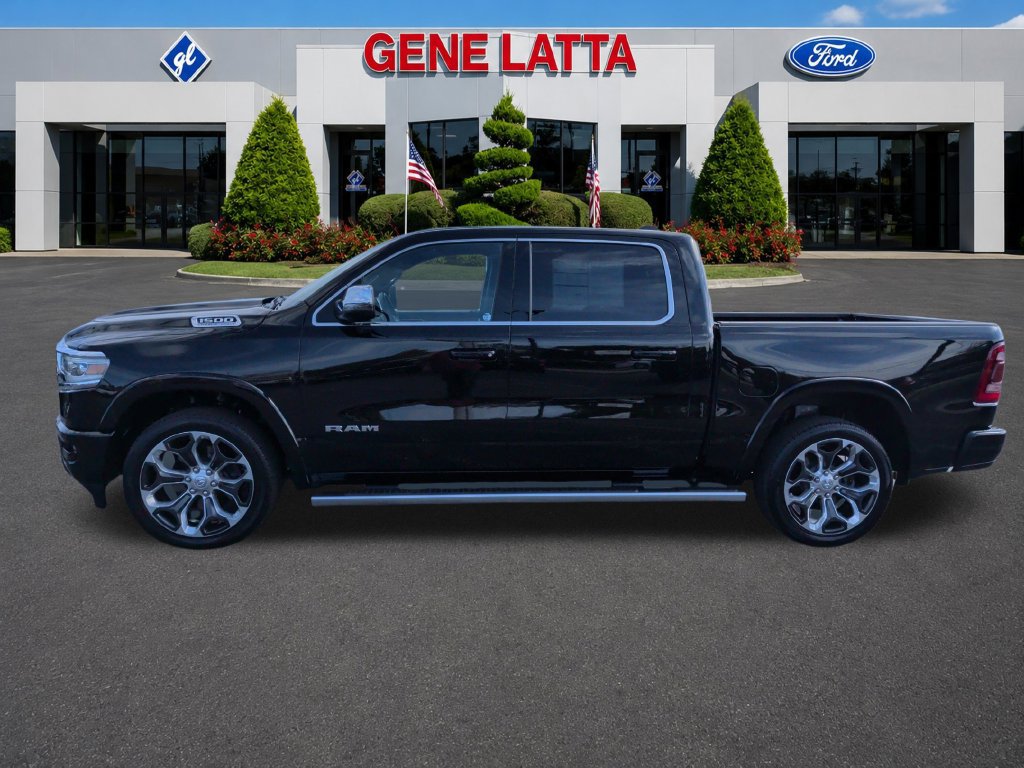 Used 2023 RAM 1500 Limited w/ Body Color Bumper Group AWD/4WD image 4