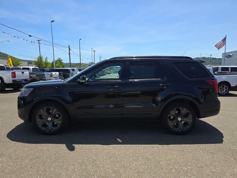 Certified 2018 Ford Explorer Sport w/ Equipment Group 401A AWD/4WD image 2