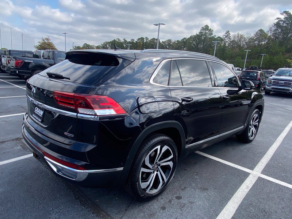 Used 2020 Volkswagen Atlas Cross Sport SEL Premium AWD/4WD image 7