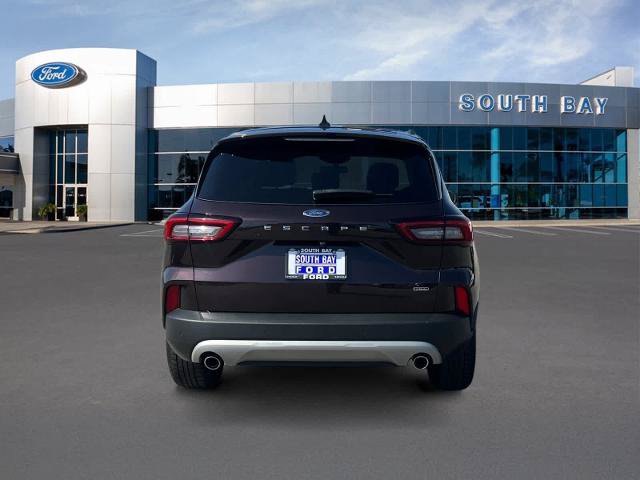 Certified 2023 Ford Escape SE w/ PHEV Premium Package FWD image 4